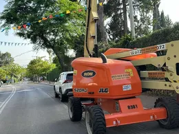 JLG 520AJ - זווית 2